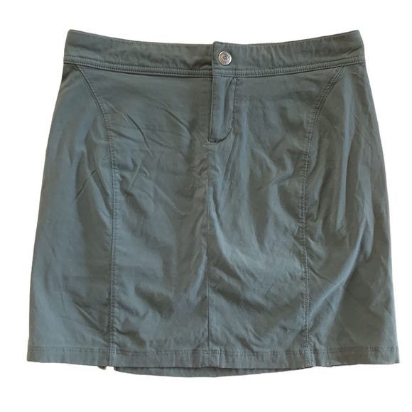 Columbia Skort Gray Stretch Omni-Shield Size 2 - Picture 1 of 6